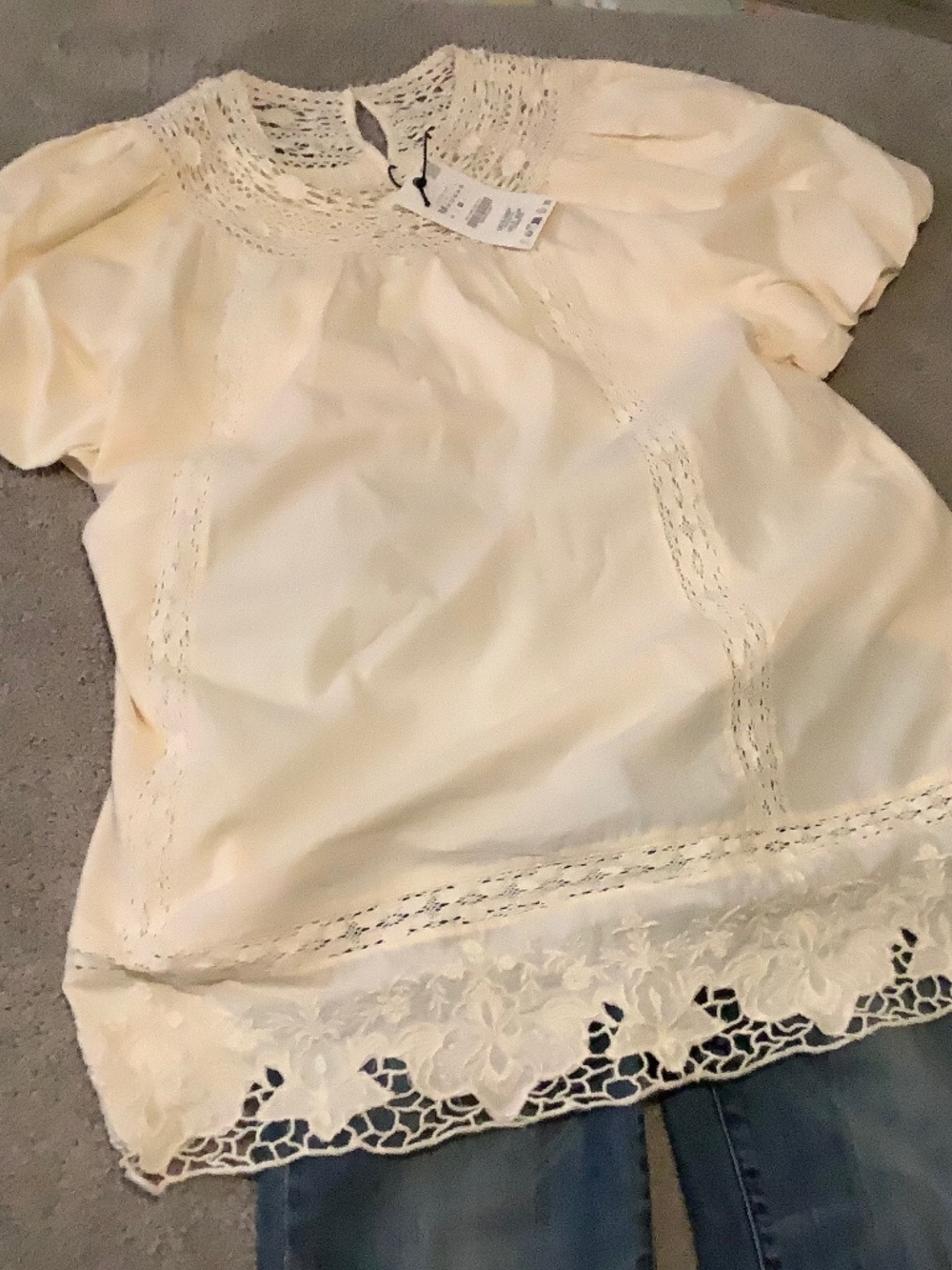 ZARA. Hip Length Top. Size Medium. Eggshell